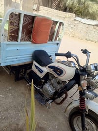 موديل 12اوراق كامله نضيفات سعر 1200//07811646746