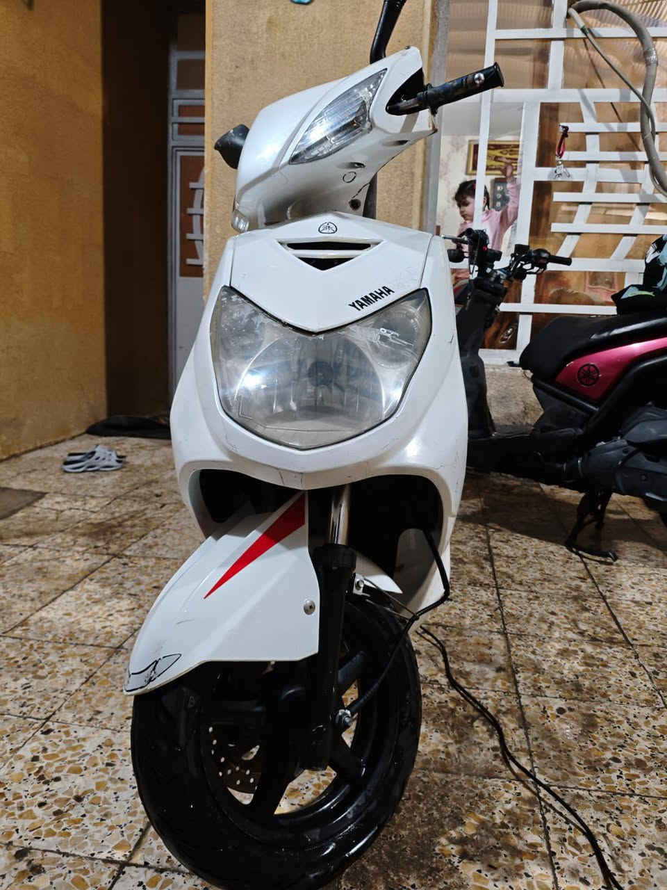 السلام عليكم....!
سكنس فحل (ياباني) للبيع 

(الياباني) نوزل خطين قبق نفخ

   . مكفولة كفالة عامة .

محرك (ما مفتوح). كفالة

جيب فيترك وتعال 

كهربائيات كلهة شغالة 

اشاير بلوجكترات كل شي شغال

كفرات ابلادية ( ابيض)

تخم تاير جديد (تايوان) اصلي .

ادامة اكلجان ( امبدلات جدد)

لايت لد ثلجي 

سكن رماش (اخضر)

الدراجة ما نقصهة اي شي 

 :. السعر : 750 الف

:.الموقع : بغداد البلديات تقاطع المرور

:. للتواصل

رقم : ***********  اوخاص
