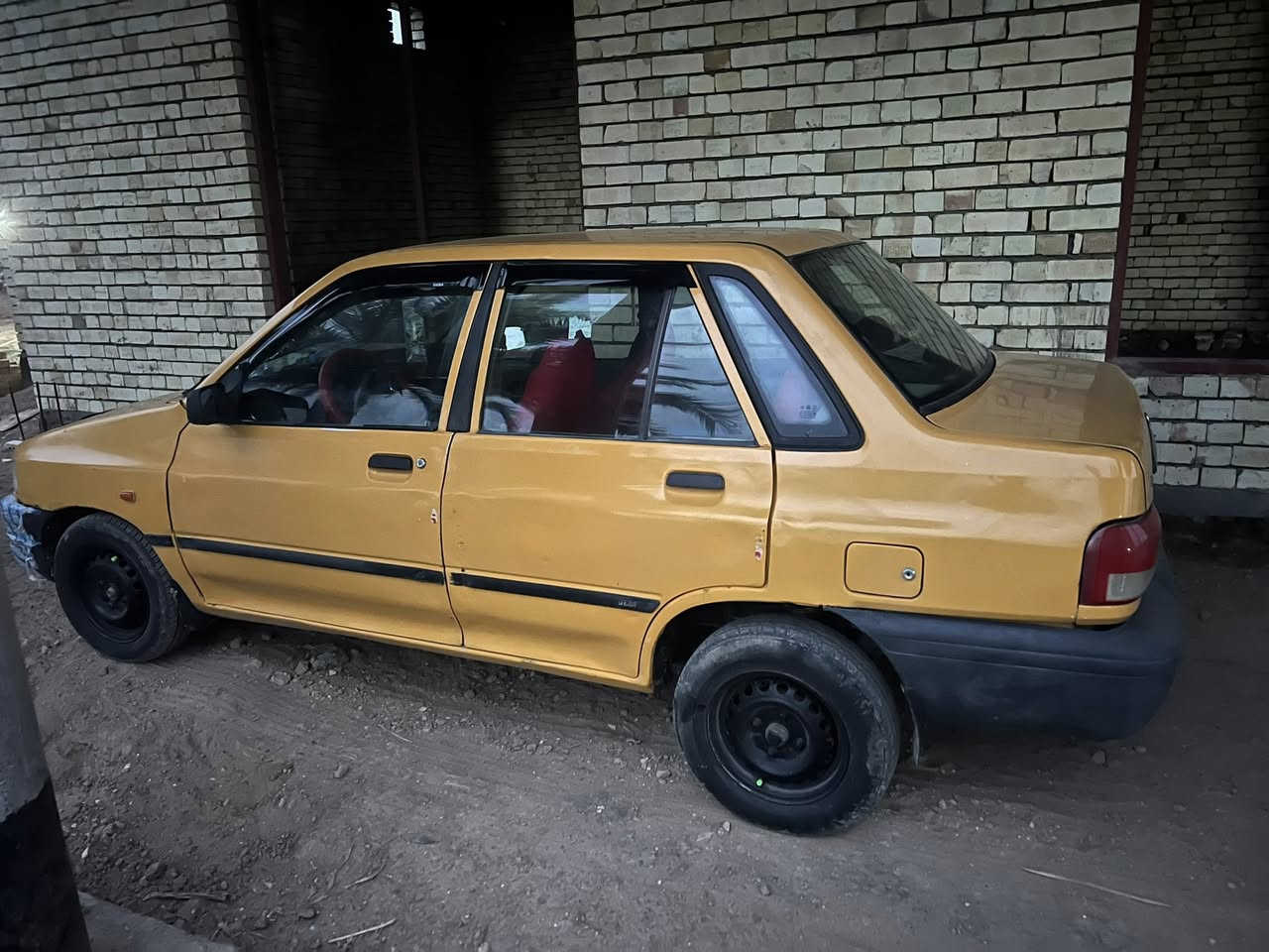 سلام عليكم سايبه 12 للبيع محرك برايد سياره مكفوله شاصي محرك غياس مصفره ما عليها ربع  
السعر 32. وبيها مجال 
مكاني بابل الحمزه الغربي 
للاتصال ***********
