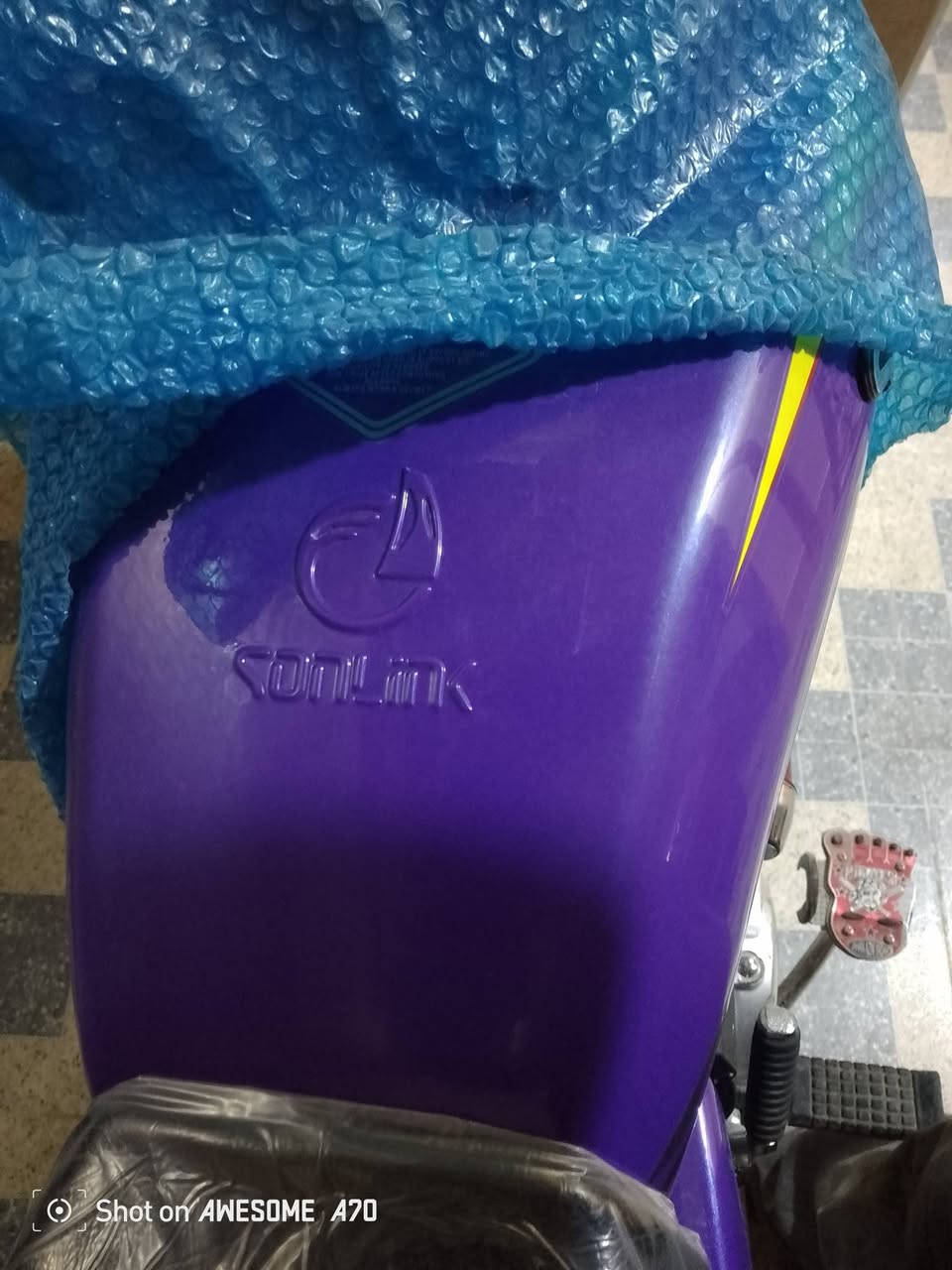 سلام عليكم دراجة سيفان للبيع دراجة جديدة بحلة وكالة ختم واحد موديل 2025 للتصال علة رقم ***********
