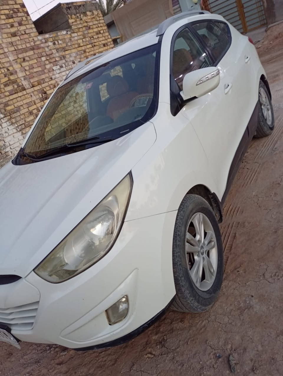 توسان موديل 2012 خليجي كفاله عامه رقم بغداد تحويل مباشر السعر 127 مكان السياره حله الاسكان 
***********
