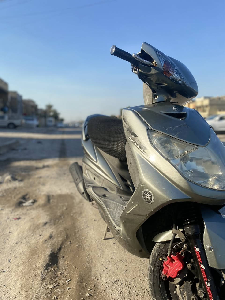 سلام عليكم سكنس فحل  كابريتر رنبه  نازله اب شهر ١١ قبل شهرين دراجه خير من الله مكينه ناعمه ما مفتوحه كفاله عامه دراجه نقص بس تريشه دراجه كلهه ختم واحد كلشي شغال 
سعرهه كلش حلو هـ***********
