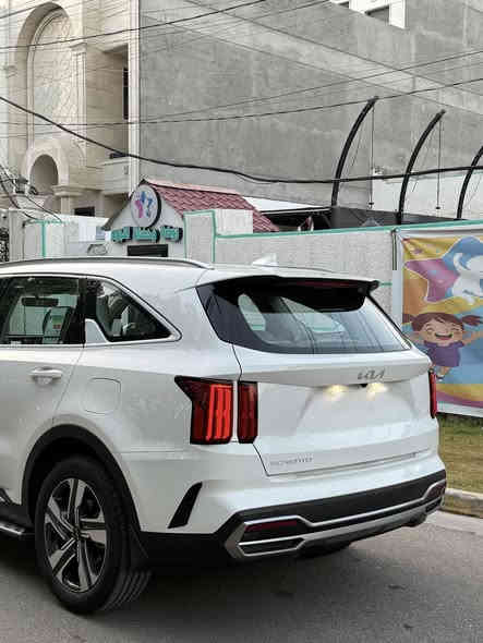 السلام عليكم اخوان سياره من النوادر  السياره vip كشن منفصل كيا سورنتو موديل ٢٠٢٣ خليجي وكالة بحالة الزيرو ماشية ٩ الف 
رقم اربيل بسمي هزه جديده تحويل مباشر تايرات الشركة بيها بعدها بجياست الشركة مكفولة كفالة عامة من صبغ  تبديل  المواصفات فول ١/١ 
بصمة
بانوراما 
كراسي كهرباء وكراسي منفصل vip وكراسي تدفئة وتبريد 
٥ كامرات 
كامرات بالدشبول 
دشبول دجتال ٤ وضعيات قيادة محرك ٣٥٠٠ 
فول تحكمات ستيرن 
حساس امامي خلفي 
شاحن لاسلكي 
شاشة نفكيشن 
سايد بريك دكمة و اوتو هولد 
تبريد لمس 
كشنات جلد داخل ابيضّ 
كير ماوس 
انارة داخلية متغيرة
7 راكب 
4 قطع تبريد 
كشنات تددفه تبريد
جرس بل 120 

بعد بيها مواصفات هواي مذاكرهن 

السعر (328)

مكاني بغداد الكرخ 
بيع او مراوس 

***********
