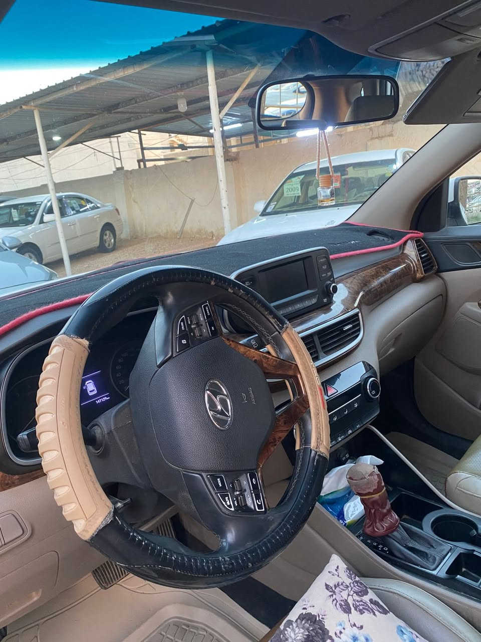2019 مكفولة عدا بارد اصبعين بباب السايق

0781 752 3222
ابو محمد
