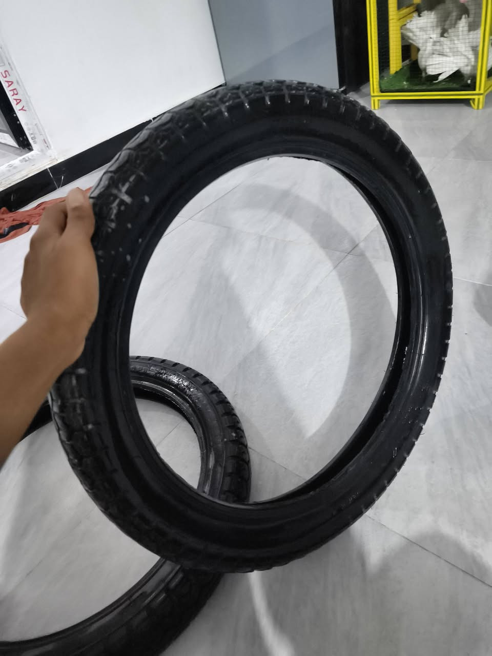 سلام عليكم قراض مال اربعه كير تانكي ٢ويل وره وزوج تواير مال باله نضيفه مكان نجف هاذ رقمي ***********ما متواجد عله لفيس
