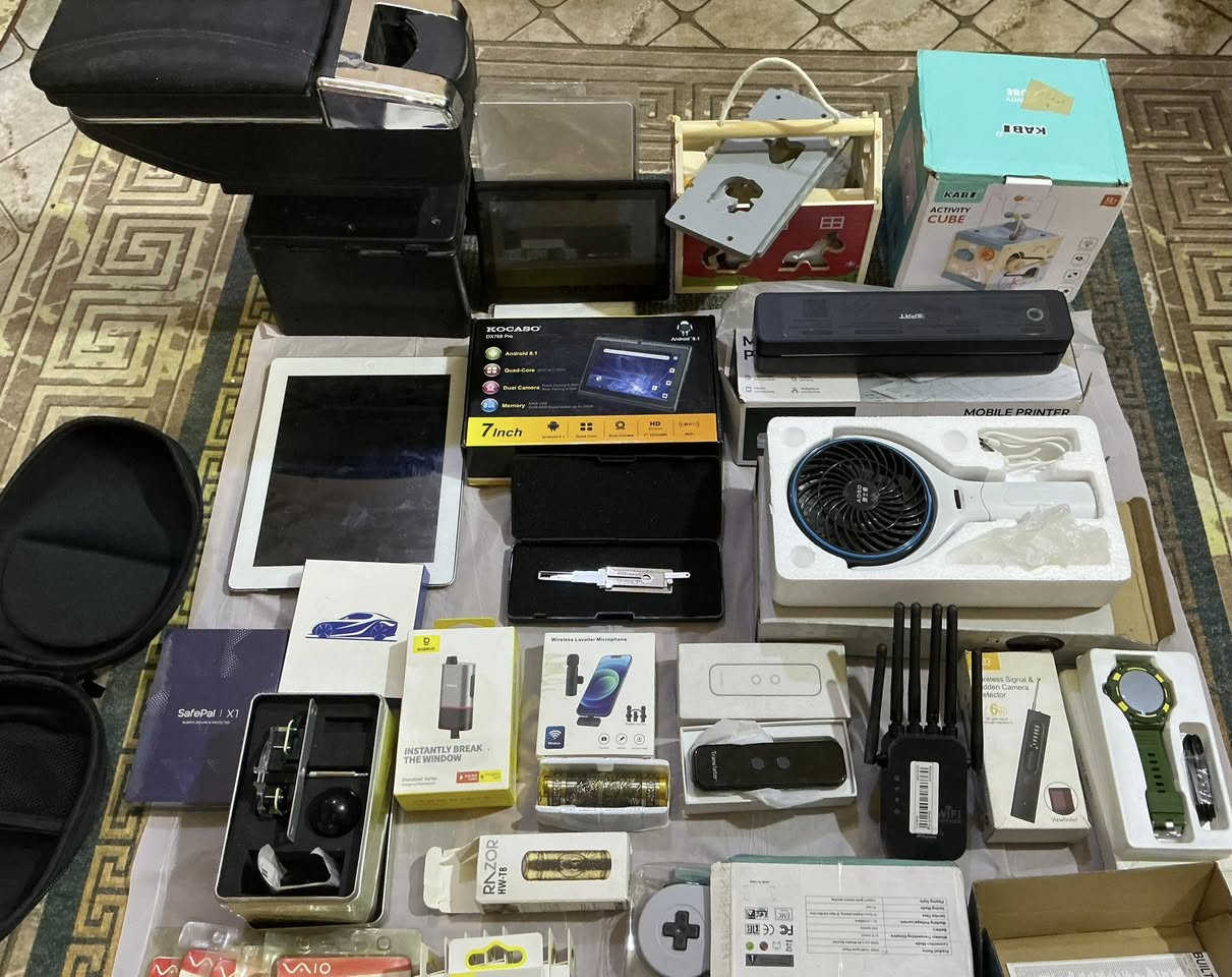 سلام عليكم شلعه كامله او مفرد امزون بيهن قطعتين الابياد الابيض عاطل والاتاري الي يشبه البلي فايف بدون رام فوك ال٣٠ قطعه عدا المكرر محسبته سعر الشلعه 175  الف


**إذا كنت صاحب هذا الإعلان وتريد حذفه لأي سبب، رجاءا أرسل رسالة إلى الدعم الفني**