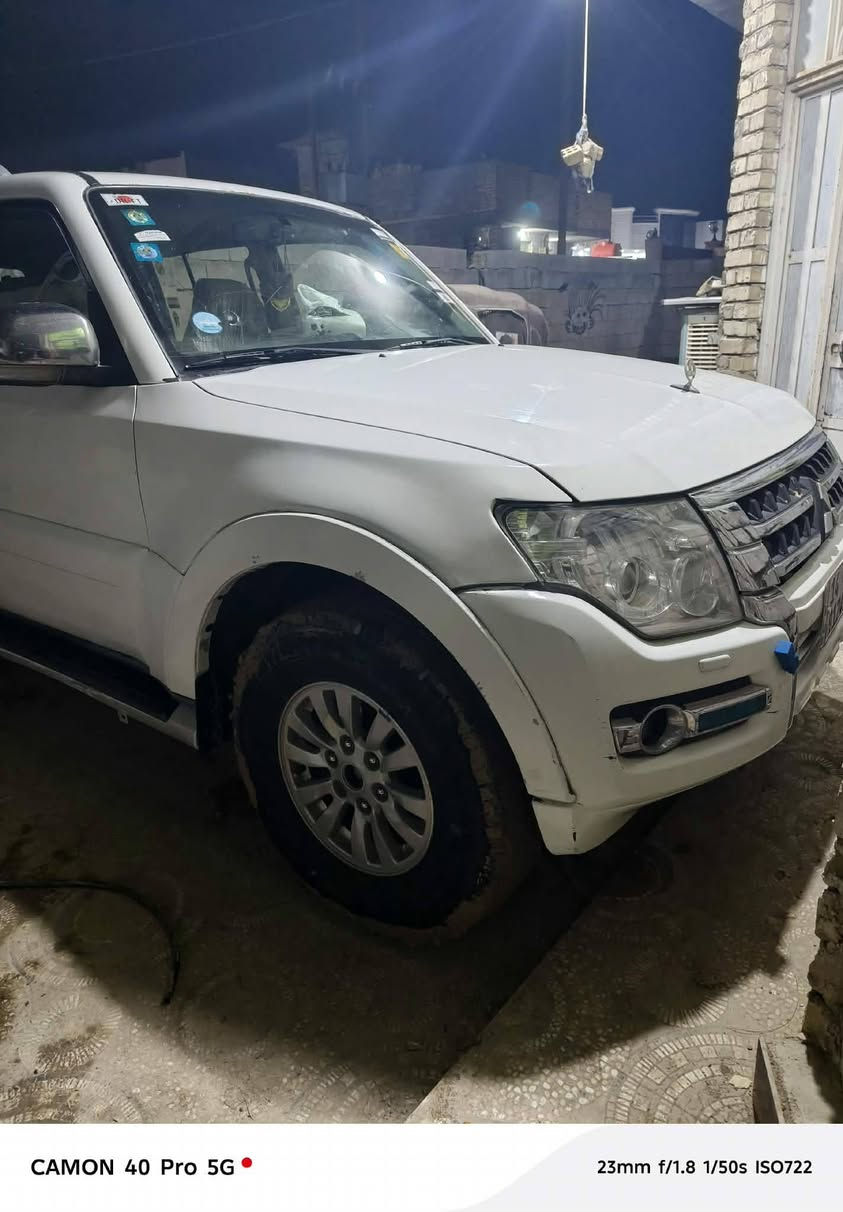 السلام عليكم باجيرو  موديل 12 محرك 3500 فورويل سبعه راكب ثلاث قطع تبريد فول مواصفات عده الفتحه رقم بصره مشروع وطني بسمي بيهه ثلاث قطع بابين وجاملغ عكس السائق سعر 125 وبيهه مجال بسيط غير متواجد خاص
للاستفسار ***********
