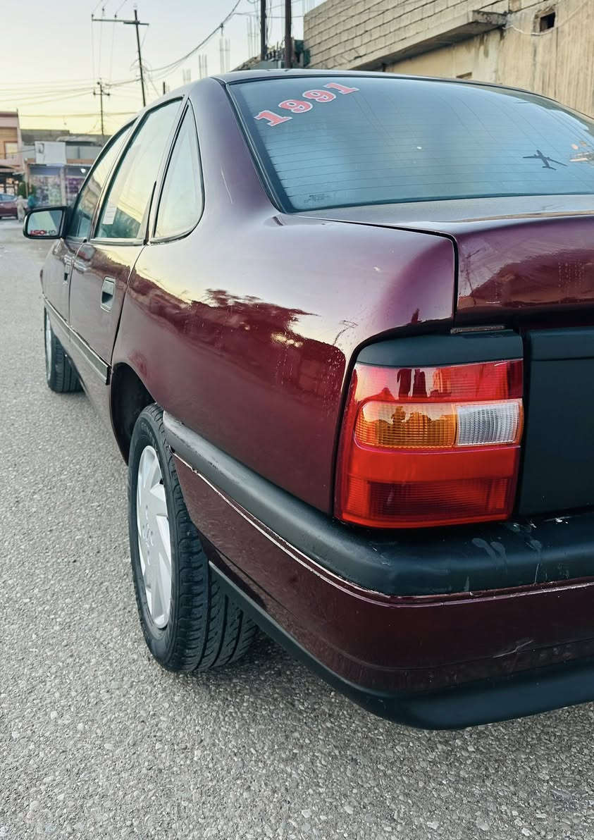 اوبل رقم بغداد حجم 16 مشروع وطني 
صبغ عام جماليه بدون ضربه بدون معجون 
عله وضع شركه كير محرك بلشرط مكاني  كركوك سعر 35 وبيها مجال قليل تصل ***********
