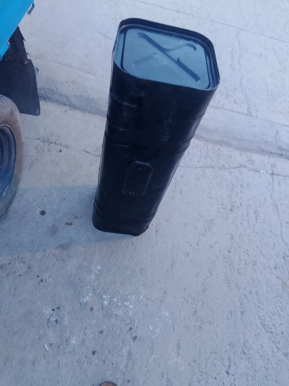 تانكي كاز للبيع  بدون طوافه سعر 40 مكان كركوك قادسيه 2.        الرقم فقط ***********
