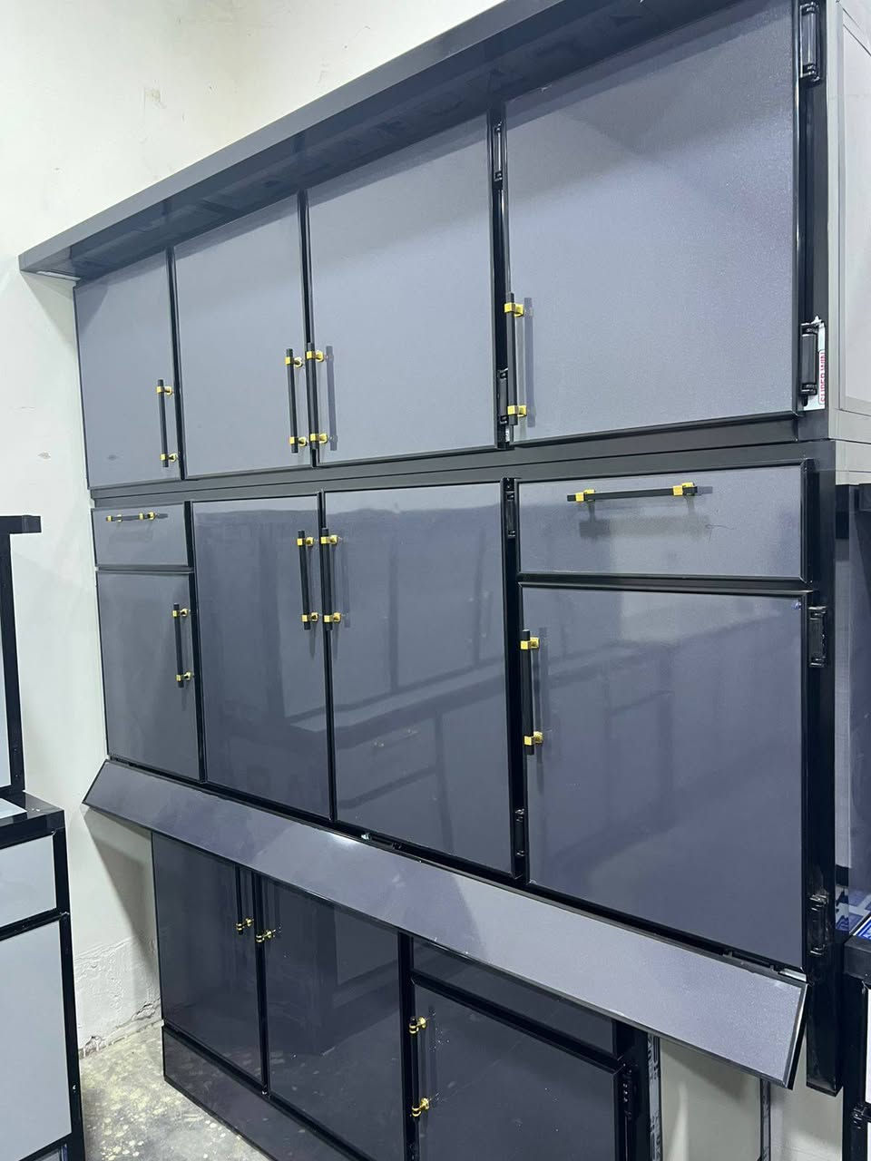 معرض الفهد 👑  للأثاث الجديد والمستخدم  
نراوس جديد بل مستخدم  مع دفع فرق
نشتري مستخدم ‼️
العنوان: الرمادي التأميم مجاور راشي رشيد 
مقابل تانكي ام عمار 
يوجد توصيل داخل الرمادي فقط
للاستفسار الاتصال على الرقم:***********
الرقم :***********
