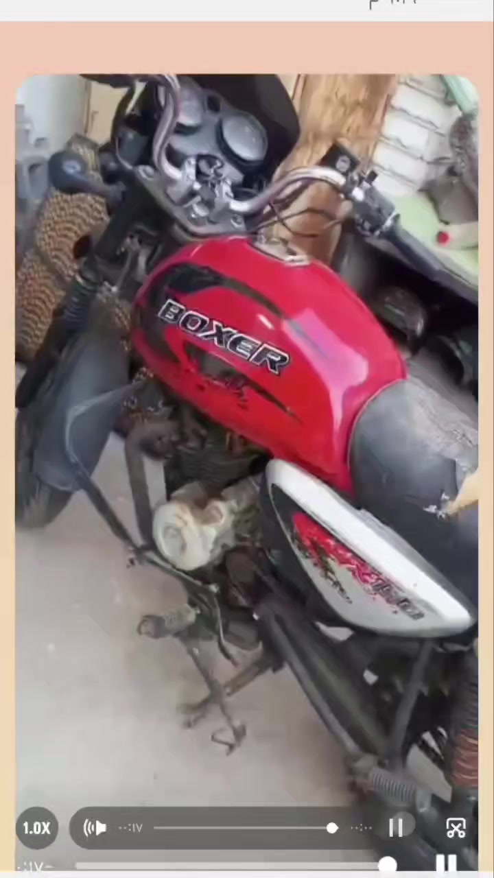 سلام عليكم بوكسر جبلي ادخن ادخن ابيع كوم حديد تشتغل هية 
مكاني بغداد
الاتصال على الرقم *********** بي واتساب الشراي بيك خير تدلل
