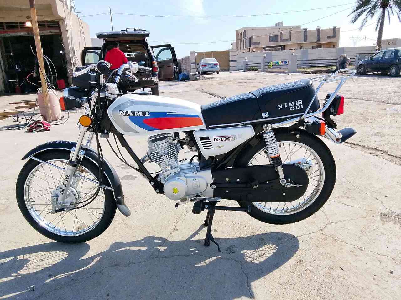 السلام عليكم دراجه ناعمه موديل 26 اوراق كامله مكان ديالى الخالص دراجه خير من الله كفاله عامه الشراي خليه يتصل على هذا الرقم السعر 700 وبيها مجال حق الجيه شيء بسيط ***********
