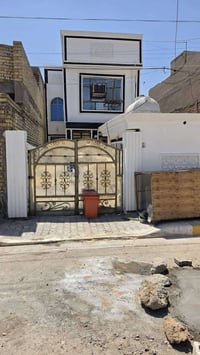 بيت بلجريخي 100 مترا قاطين مقابيل اسواق الثقلين  ثاني فرع قرب ام مروان...