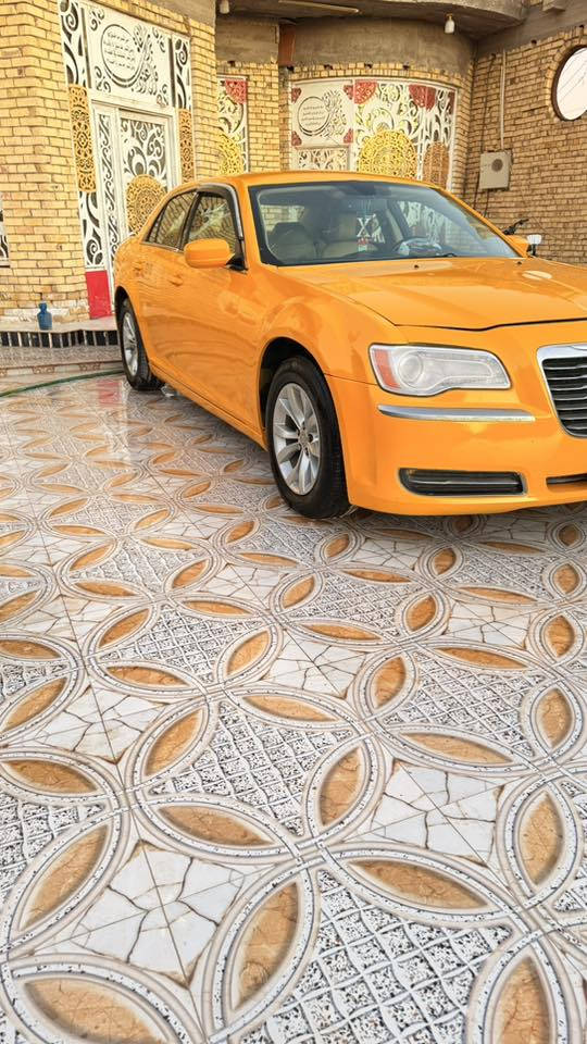 السلام عليكم ورحمة الله وبركاته للبيع اوبامه مديل 12 رقم بصره  السعر 145 السياره جديده او جاهزه بيهه حادث جاملق امامي فقط  العنوان ذي قار سوق الشيوخ ناحيت الطار ***********
