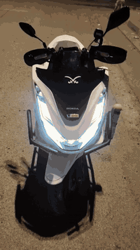 سلام عليكم مرخصت لدمن بي سي اكس جيل رابع دبل بصمه ساستم كامرات شاشه جبي اس زائد درع دراجه خير من الله جديده مراوس بتي ماكس 14 نضيفه *********** /كرار
مكاني بغداد شارع لكفاح
