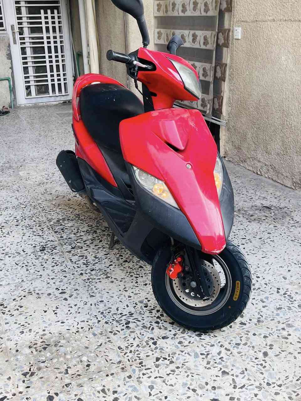 السلام عليكم. دراجة ثعلب. بلاديه.    دراجه بلاديه   سلف هندر. نكره     جيب وياك.   الف فيتر 800 قفل.  حك جيه. وكعته. ***********
