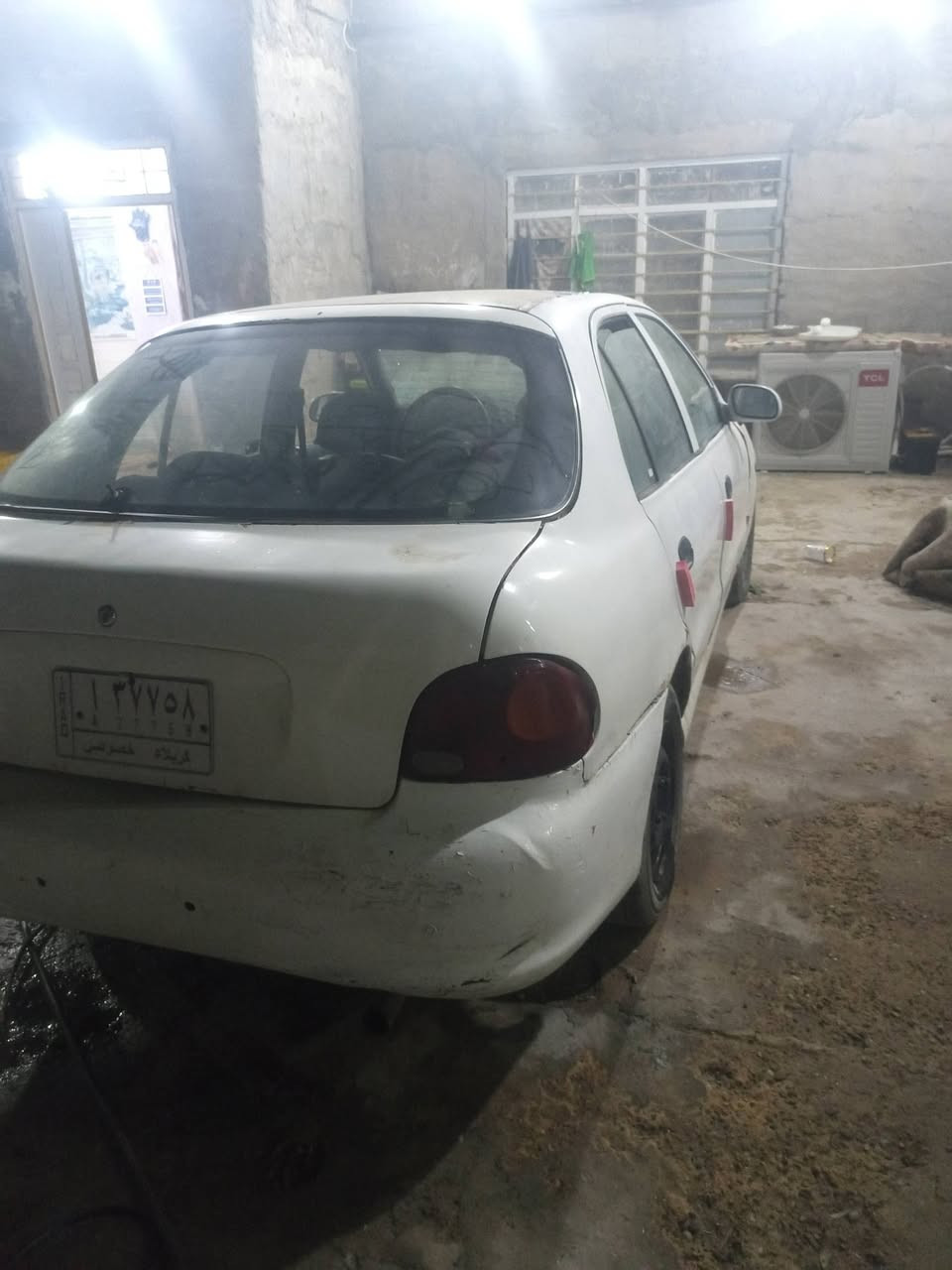 السلام عليكم سياره هونداي موديل ١٩٩٦ سياره نضيفه مرتبه يرادلها ترتيبات شويه كير عادي سعر السياره٢٠ورقه وبيها مجال للطيبين بكاني كربلاء المقدسه للاستفسار ***********
