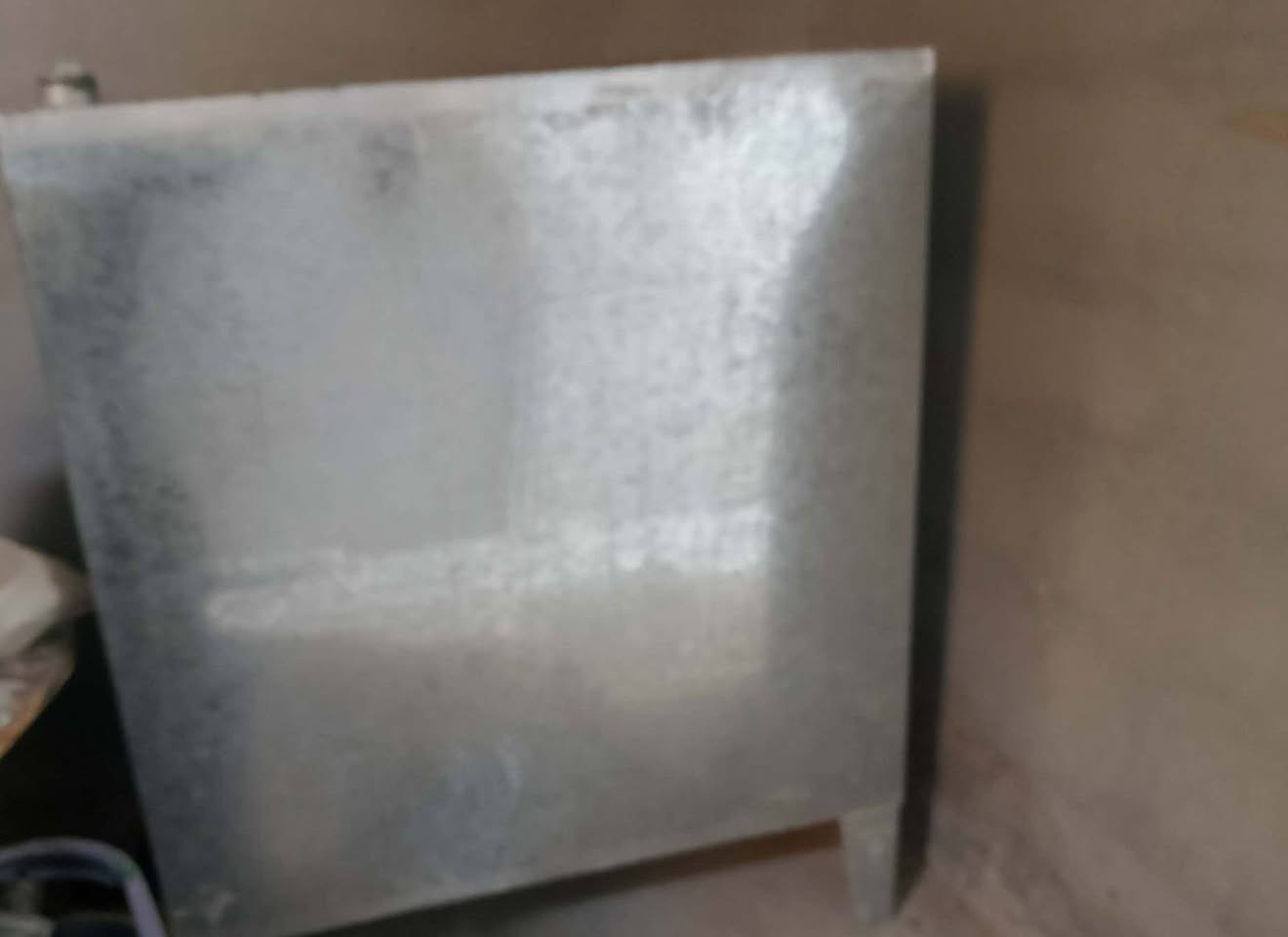 السلام عليكم خزان للبيع جديد السعر خاص
*********** الاتصال عل رقم
