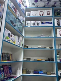 فاترينات • ٤ قطع • ٢.٥م×٨٠×٣٠