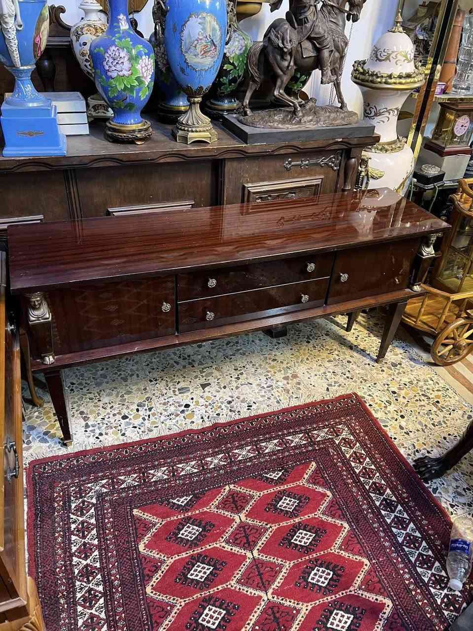 بايو أو ميز فرنسي نضيف انتيك مكاني بغداد يوجد توصيل


**إذا كنت صاحب هذا الإعلان وتريد حذفه لأي سبب، رجاءا أرسل رسالة إلى الدعم الفني**