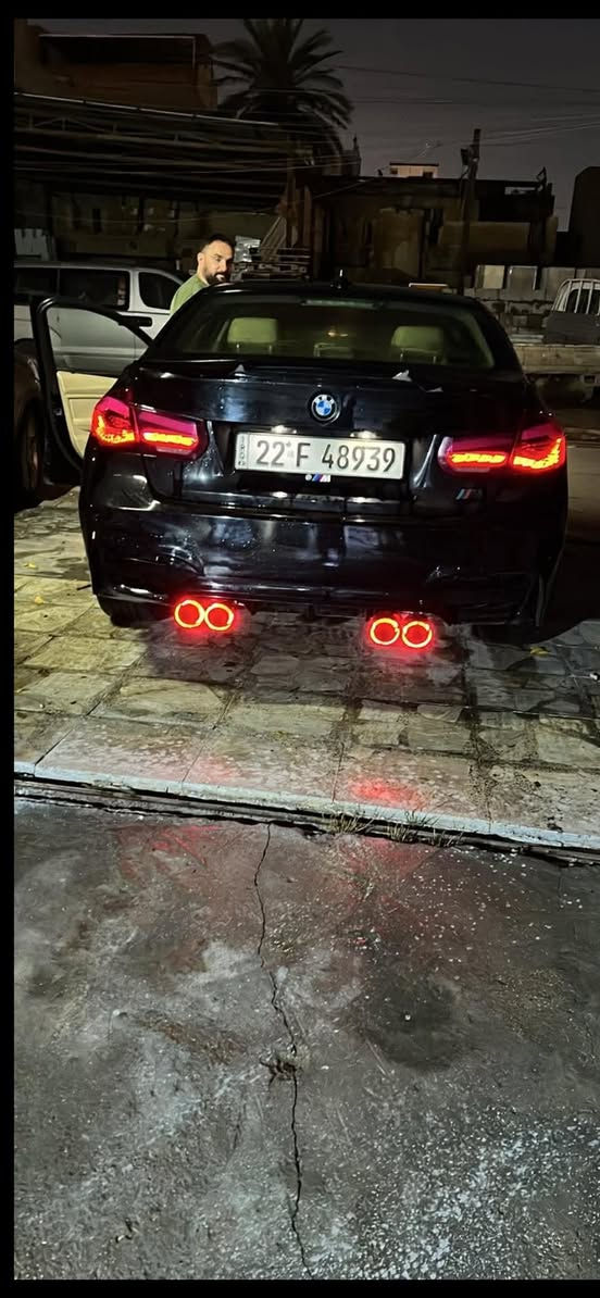 السلام عليكم.  بي ام 320 f30  موديل 16  للبيع   كلش نضيفة كلين  هذا رقمي ***********
