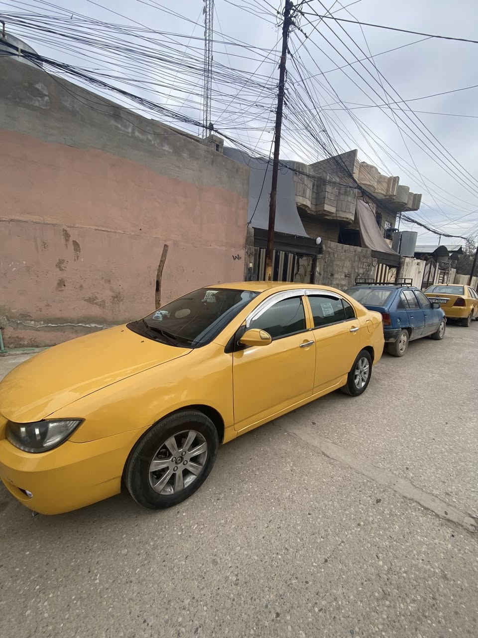 اليڤان 620
محور مكينه وكير يارس 

محرك معمر جديد 

داخل نضيف 

حداديه جديده 

مصبوغه جماليه 

سنويه ٢٨ 

عليها هيئه مال سنه

وغرمه ١٠٠الف تنزل من سعرها

السعر ٤٥ وبيها مجال 

كابون بانزين الكتروني
التواصل على رقم 
***********
