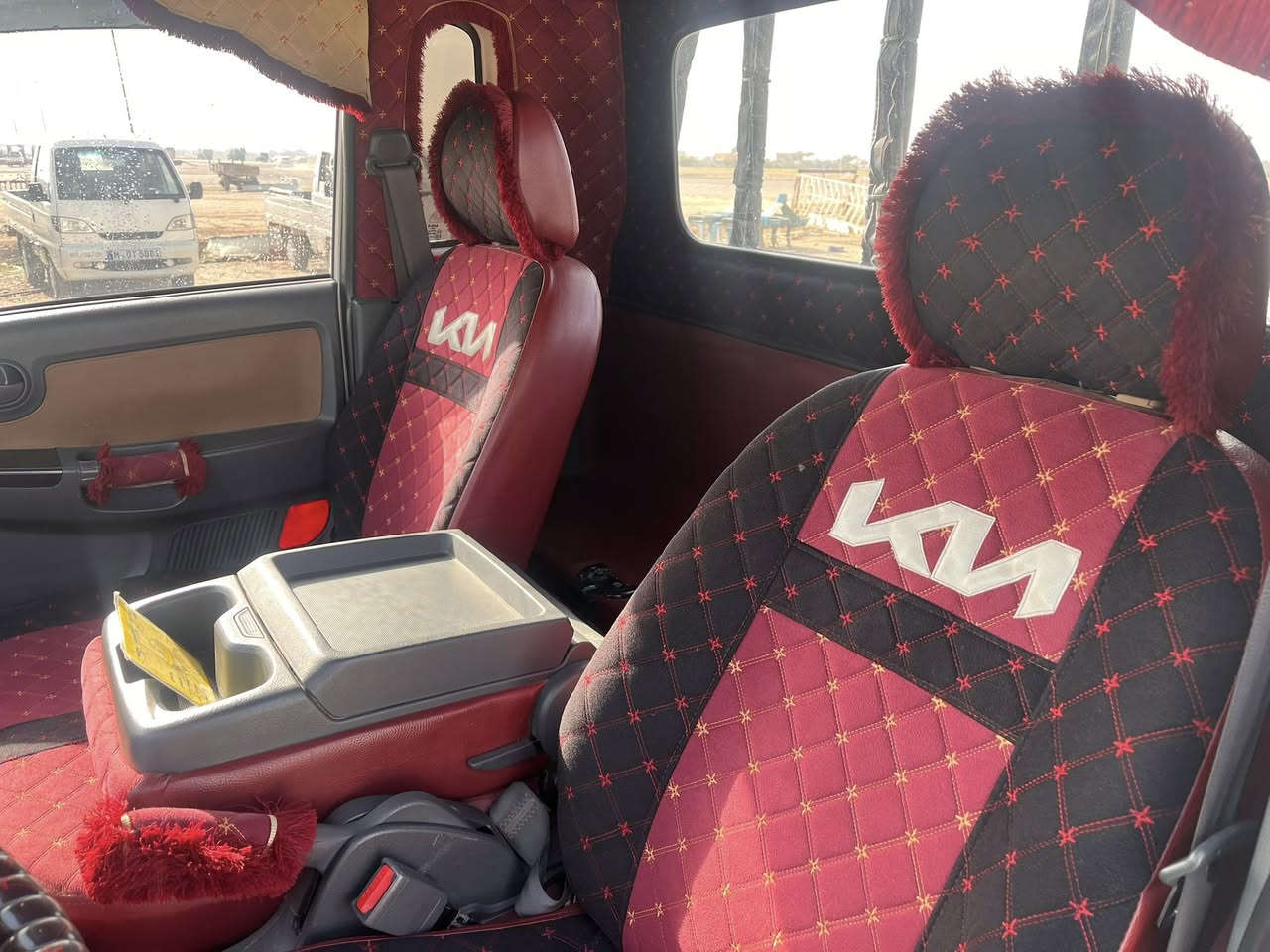 السلام عليكم
#للبيع كيا 2024 
كير ومحرك وشاصي كله شرط
دوشمه جديده اغلاف بدي جديد 
ماشيه 46 الف فقط تايرات نضاف 
رقمها صلاح الدين الجديد سنويه جديده
السعر 165 وبيها مجال  
مكاني صلاح الدين #سامراء #العباسيه
رقم***********
