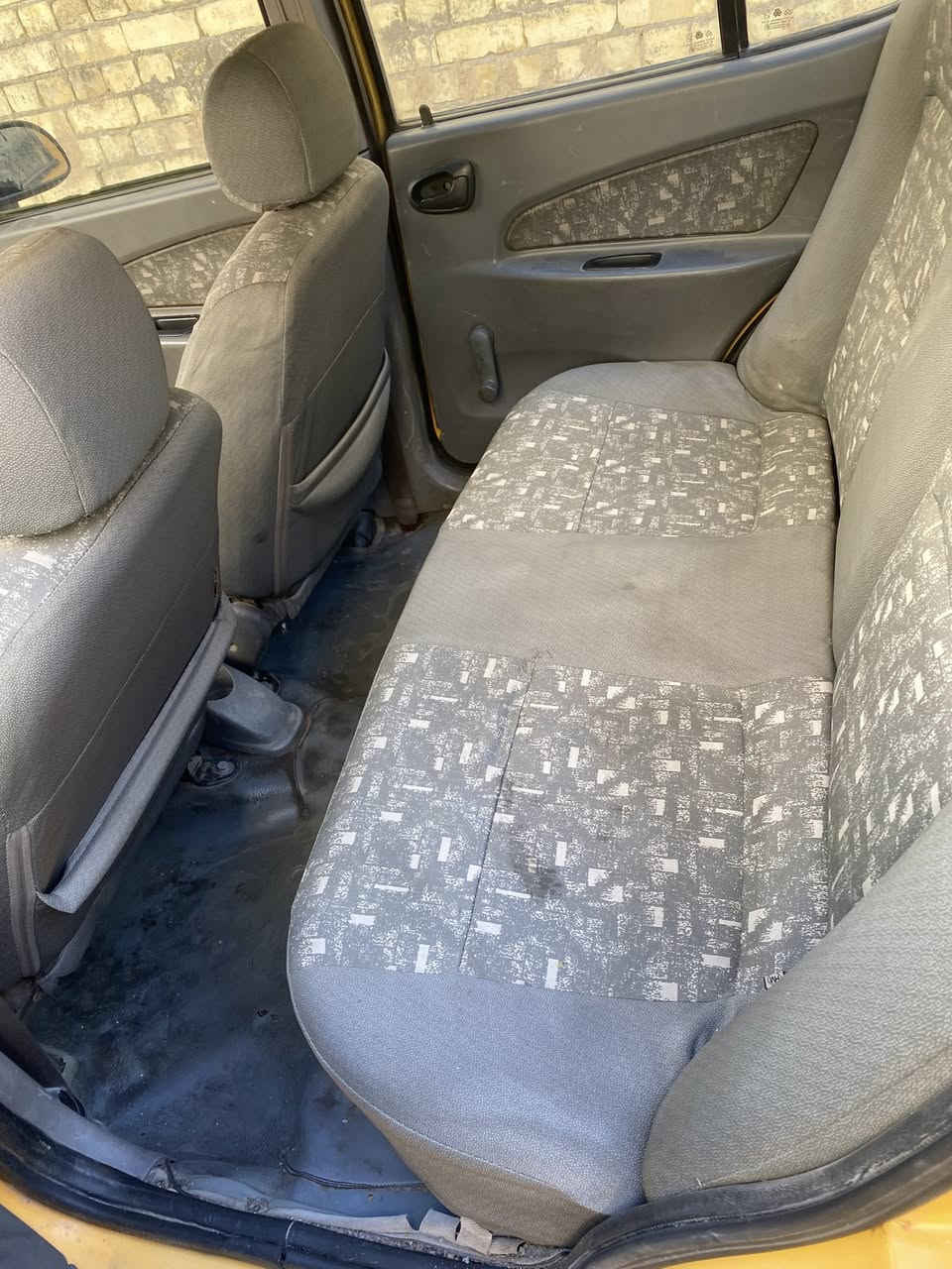 السلام عليكم ورحمة الله وبركاته 
طيبه 2015سياره جاهزه من كل شي  شواصيه جدد 
مصفره من كلشي مكينه كير خير من الله
مكاني بغداد شعله أي ستفسار على رقم التالي 
*********** 
السعر (٢١)
