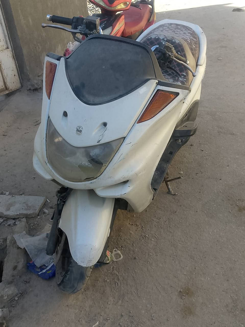 السلام عليكم ورحمه الله وبركاته دراجه لبيع كلشي مابيه عوزه باتري فول مواصفات السعر 450بيه مجال المكان الشامية حي العسكري الغربي لمو شاري لا يطب الرقم ٠٧٧٧١١٤٠٤٨


**إذا كنت صاحب هذا الإعلان وتريد حذفه لأي سبب، رجاءا أرسل رسالة إلى الدعم الفني**