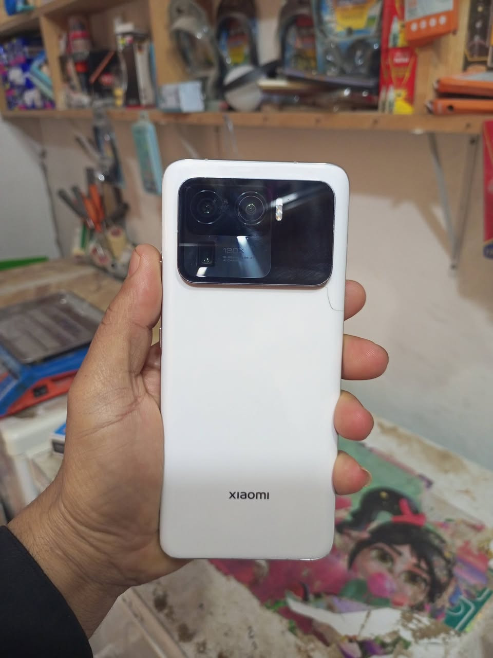 للبيع السعر 750الف ذاكرته 512الزون 120فول الجهاز مراوس هم عادي حسب القناعه الي يحب يراسلني واتساب ***********
