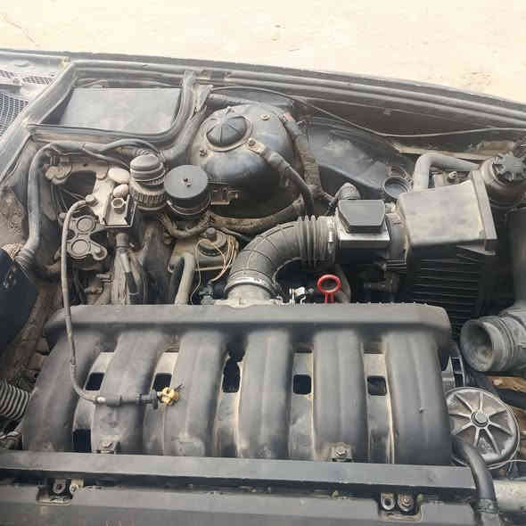 سلام. عليكم بي ام مديل 1992 رقم. بغداد نكليزي بسمي بيهة ضرربه بلجاملغ لخلفي ومصبوغه عام كير عادي مكينه حمت وضرب كازكيت ومختلف. بيهة. سنتر ابيع عله حطتهة تبرريد شغال. كهربائيات كلهة شغاله سنتر لوك شغال سعر 35 وبيهة. مجال قليل مكاني. بغداد تاجي ررقم ‏‪***********‬‏ بي واتساب
