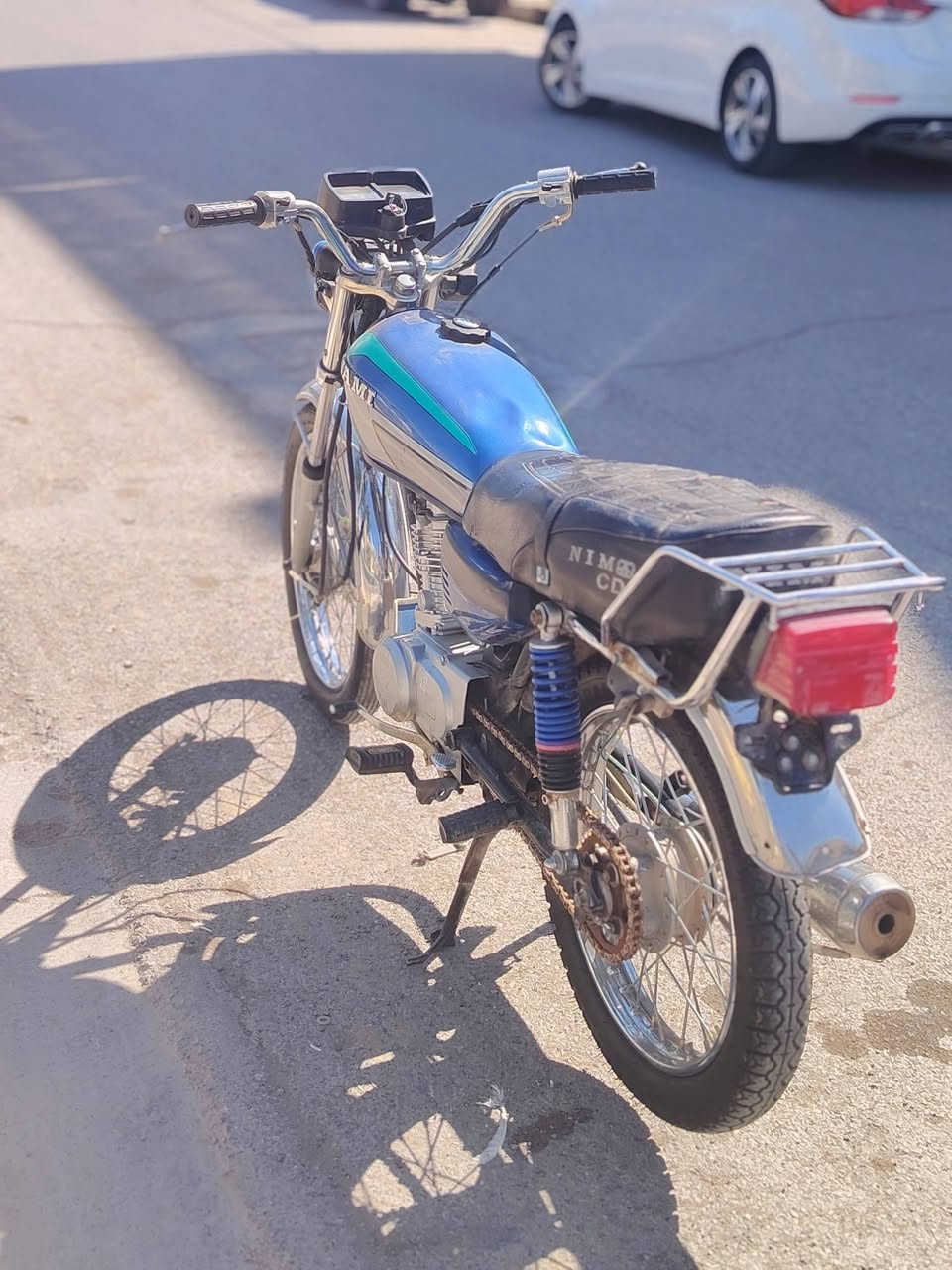 السلام عليكم
موديل 23 سكنر سكنر
الدراجه عوزه ترتيب
محركه اول   اله
مكاني كوت دور العمال
سعره 450 او بيه مجال 

***********
