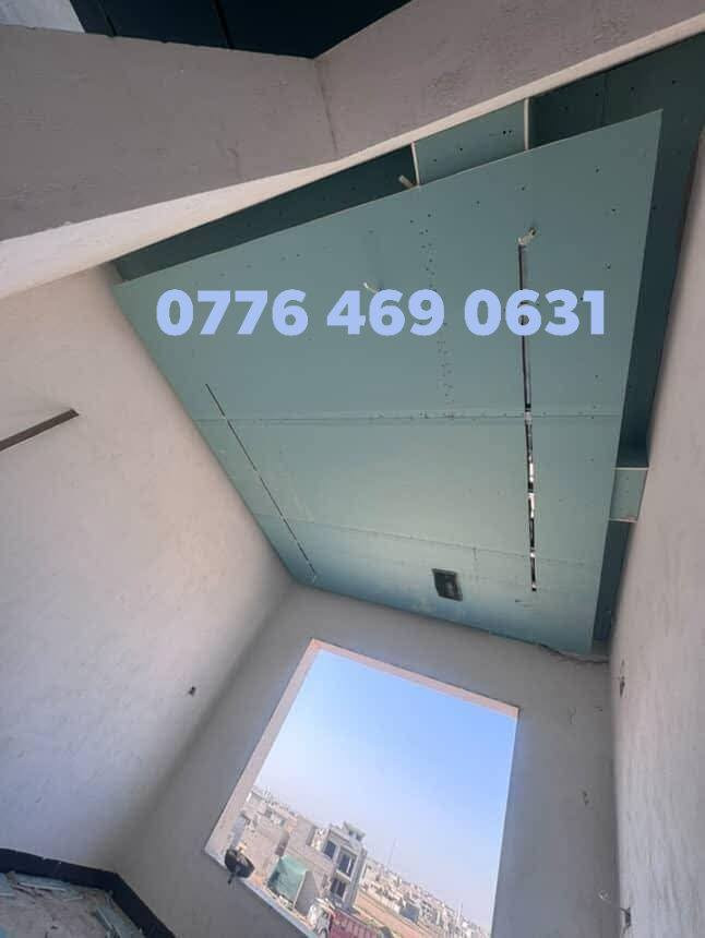 نعمل على كافة انواع الديكورات الجبس مبورد. والصبغ والسقوف الثانويه وبديل الخشب والرخام‏‪*********** 0776 469 0631  بأسعار مناسبه للتواصل
