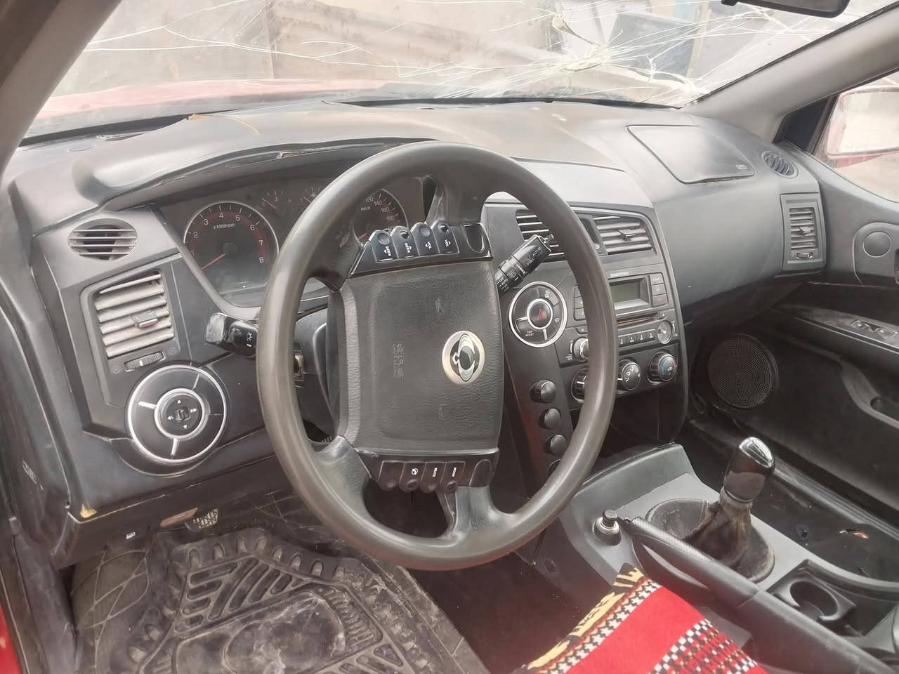 سلام عليكم 
بيكم ٢٠١٤ جاهزه تبريد حداده طخم تاير 
العنوان البصره الزبير 
السعر 40 وبيها مجال 
***********
كلها بلاد سياره
كوري وماشين بتسجيلها 
جديده سياره
