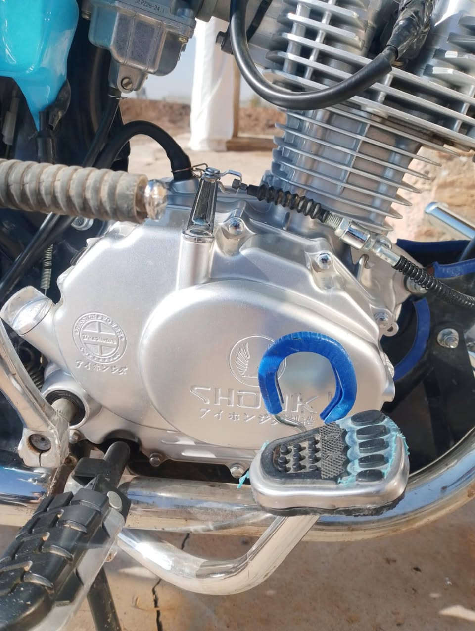 السلام عليكم موطور سونك باب اول وزن ثقيل موديل 2025 زيرو ماشي قليل منفيس الاصلي دبل سويج وكرتات تشغيل موطور جديد الشراي يتصل ***********
متواجد علخاص 
كلشي شرط
