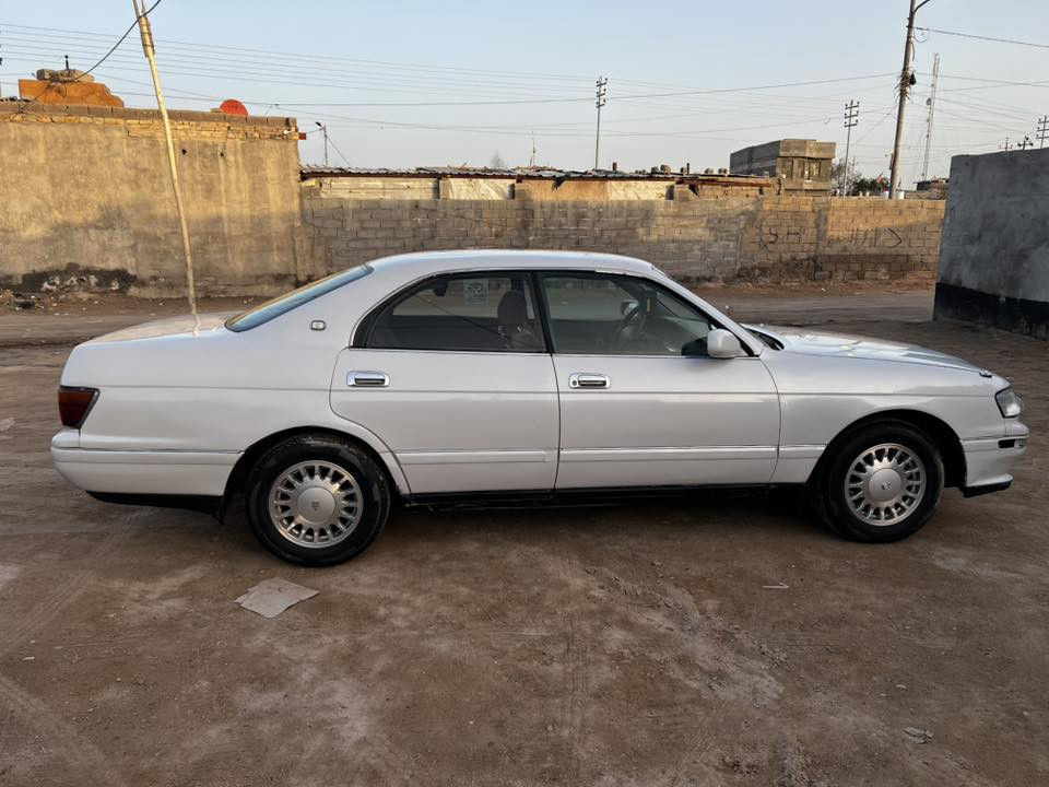 بطه منفصل مديل 93كفاله كص ونقل رقم بصره انكليزي سنويه 30مكينه وكير2ونص  كهربائيات شغاله  
السعر55بيهه مجال  قليل 
مكاني بصره ابو صخير 
***********
