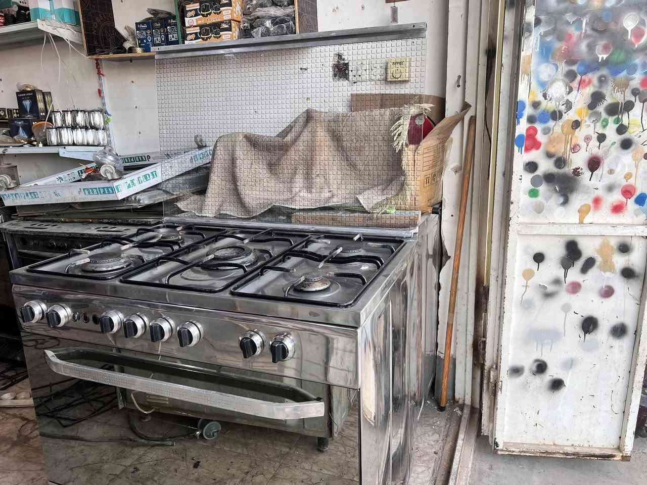 طباخ مصري افريش باب أول نضيف كلش عشغل السعر 200 او بي مجال


**إذا كنت صاحب هذا الإعلان وتريد حذفه لأي سبب، رجاءا أرسل رسالة إلى الدعم الفني**