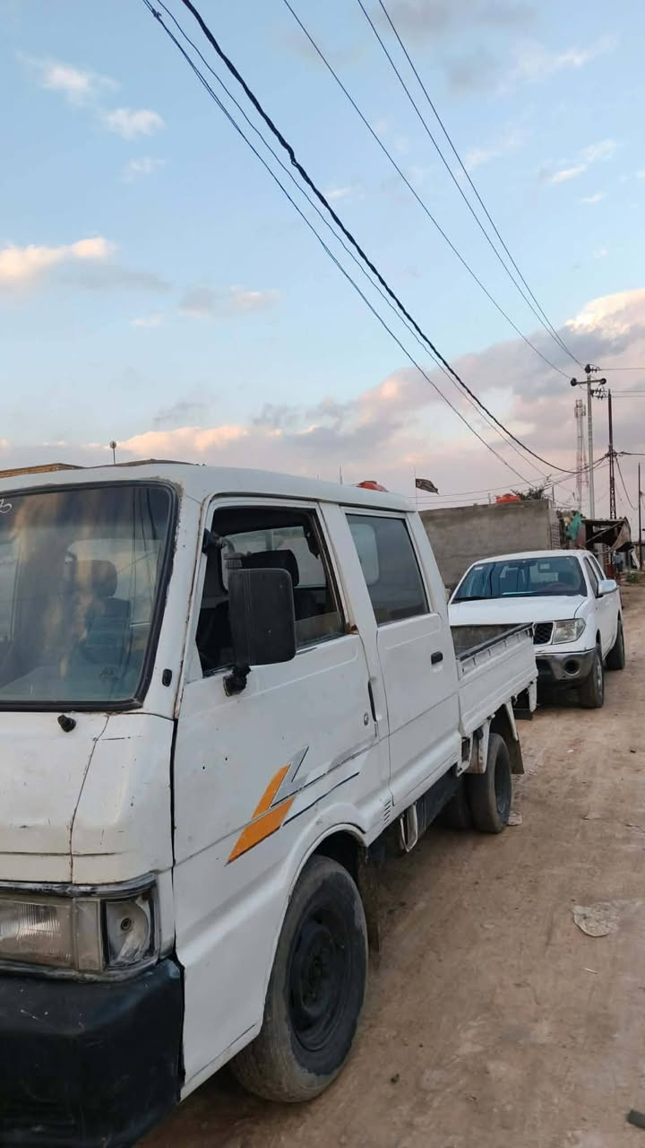 السعر مناسب للسياره سياره جديده
السلام عليكم للبيع كيه موديل ١٩٩٣ سياره مكفوله كفاله كير محرك اكسن باور شاصي كله جديد رقم واسط السعر ٤٦ وبيه مجال للشراي مكان بابل الهاشميه استفسار
***********
***********
