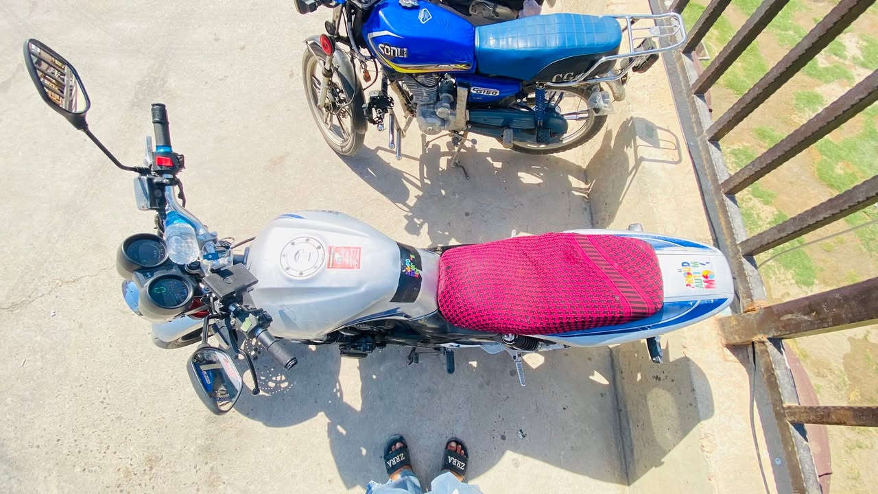 سيبي فور CB400
ئدامه كماله بلكات جدد كابريتر تنضيف جونات اني اكلك كلشي بيه جديد حته تايرات كفاله تجي تفحص عله راحتك شنو تيد عين عيونك اوراق دراجه مكاني الانبار


**إذا كنت صاحب هذا الإعلان وتريد حذفه لأي سبب، رجاءا أرسل رسالة إلى الدعم الفني**