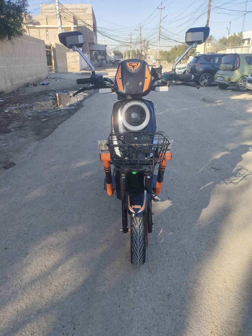 السلام عليكم 
بايسكل شحن x900 للبيع
البايسكل قبل شهر اخذته جديد مابي شي عاطل كله شقال 
+بصمتين +سويجين  شاحنه لاصليه البايسكل جديد 
السعر 500 وبي مجال 
انتصال ***********
