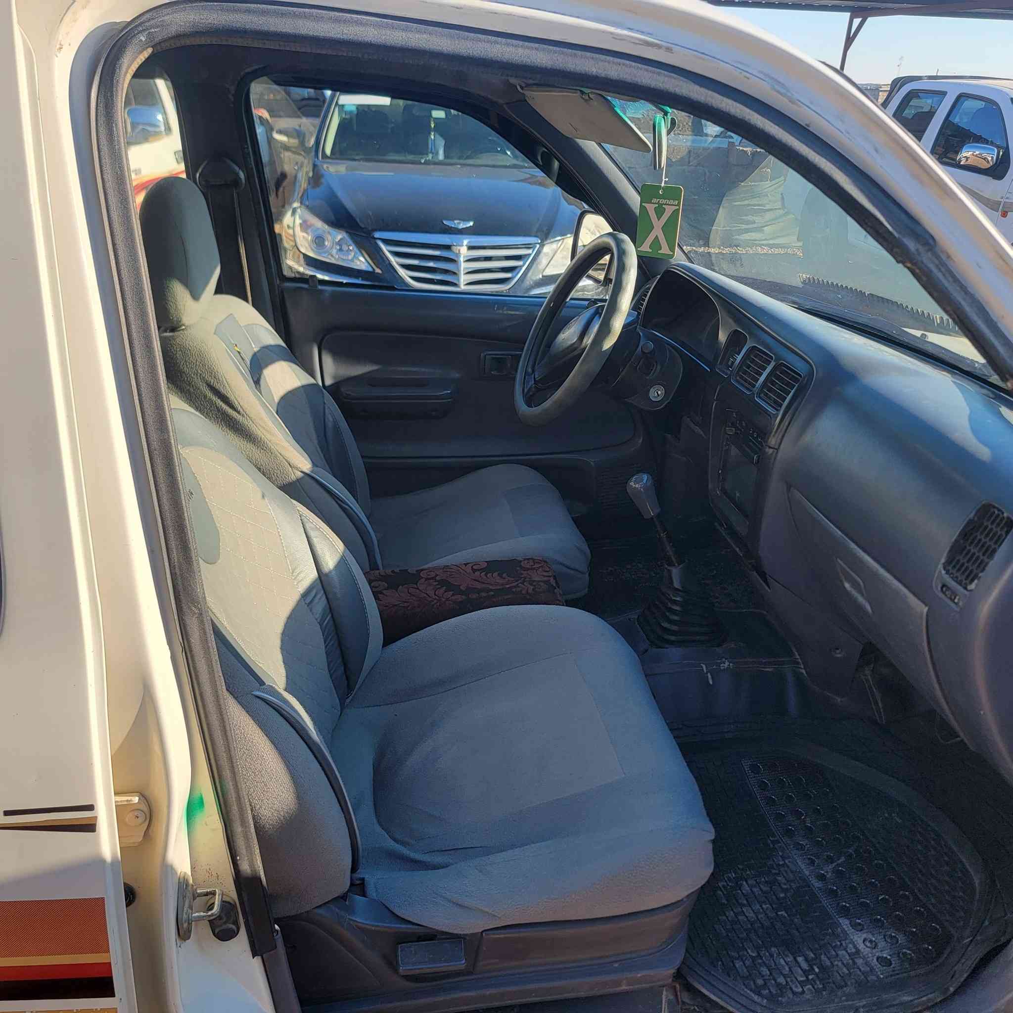 السلام عليكم بيكم موديل 2001 رقم دهوك سياره جاهزه من كلشي وضع شركه من عده صبق بجاملق الخلفي حك شبر هزه جديده العنوان بغداد *********** السعر 110
