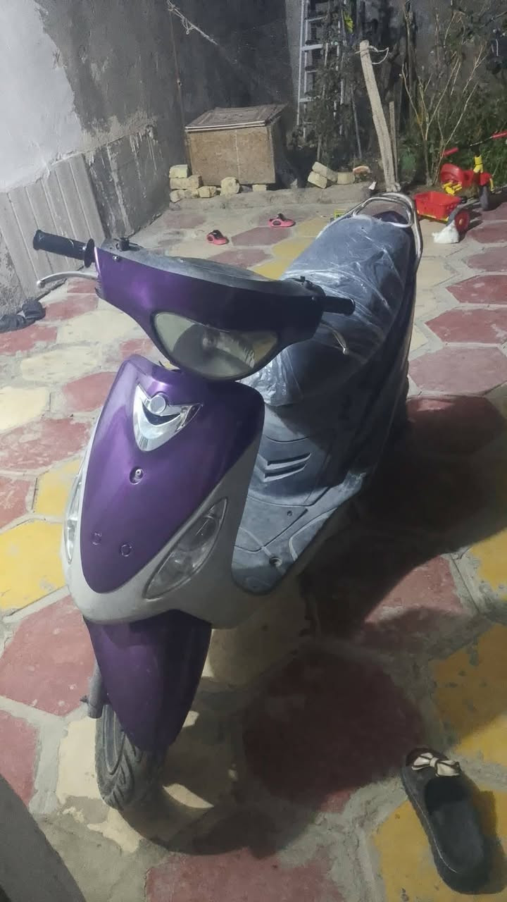 ماكس للبيع  مفتوحه بس كالو بس ولفات انه ابيع مفتوح شغاله من الطول للطول الدراجه خير من الله اشاير رماشات سلف هندر كلوب عالي ناصي كفرات تجاري الاصلي ابو الختم دراجه كله بلاد الباقي قفل جنطه قفل ستيرن تاخذ جاهزه وتروح سلف دوسه وحده السعر 470وبيه مجال


**إذا كنت صاحب هذا الإعلان وتريد حذفه لأي سبب، رجاءا أرسل رسالة إلى الدعم الفني**