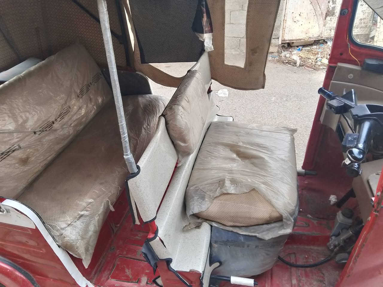 سلام عليكم تكتك بجاج مديل 2018 رقم سنويه تحويل ثاني يوم مكينه  خير من الله  كهربائيات جديده جاهزه من كل شي عنوان بغداد مدائن سعر 5,0000 وبيه مجال  ***********
