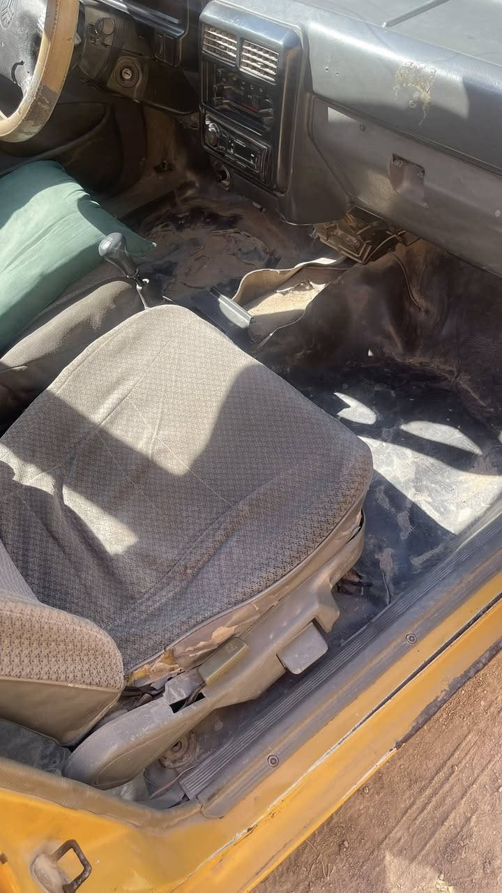 سايبا موديل ٨ رقم الماني بغداد
سنويه عضم عاج بدون راعي ( راعيها ما واصله ) بيع او مراوس سمند بيجو 
محرك وكير جديدات شرط
تخم اطارات وسط بطاريه جديده 
السياره جاهزه 
السعر ١١ بيها مجال 
مكاني بابل 
الخاص مغلق للاستفسار الاتصال 
***********
