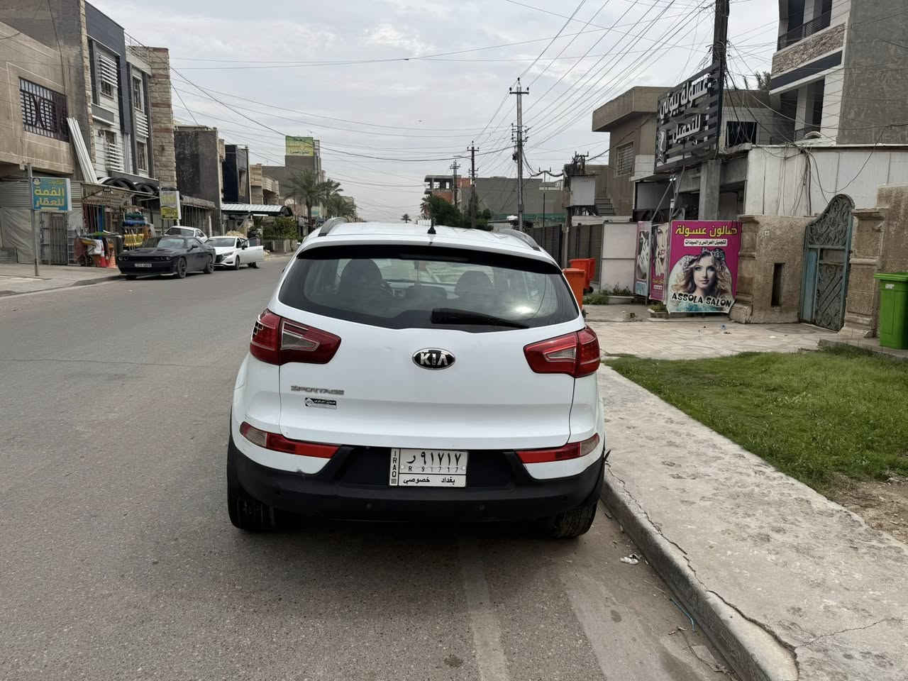 سلام عليكم
سيارة سبورتج موديل 2014 خليجية ماشية 150 
السيارة بسمي مشروع وطني يعني تحول ثاني يوم
كير 
محرك 
مكفولات كفالة عامة ممفتوح بيهم برغي عدى مبدل دهن وفلتر الكير يم الشركة الهندسية والشركة معروفة وبيها ضمان 
تخم تاير جديد 
صدر جديد 
تبريد خير من الله ثلج 
السيارة بيها بنيد مصبوغ وباب السايق مبدل والجاملغ الخلف السايق وهاي بالجديد السيارة بيها طخة بالباب الخلف السايق وكلها موضحة بالصور السيارة بيها سونار والسونار موجود بالصور يعني من تجي تكلب السيارة انت مجيك كلشي 
السيارة مكانها بغداد الحرية 
سعرها 125 وبيها مجال بسيط 
***********
