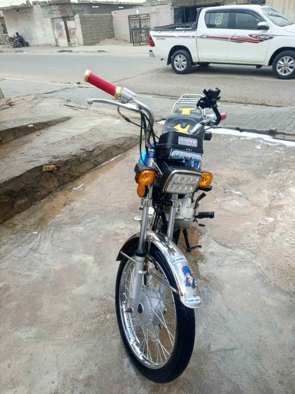 دراجه ايراني رقم وسنويه مكان خمس أميل موديل 21سعر 1750شراي ينتصل


**إذا كنت صاحب هذا الإعلان وتريد حذفه لأي سبب، رجاءا أرسل رسالة إلى الدعم الفني**