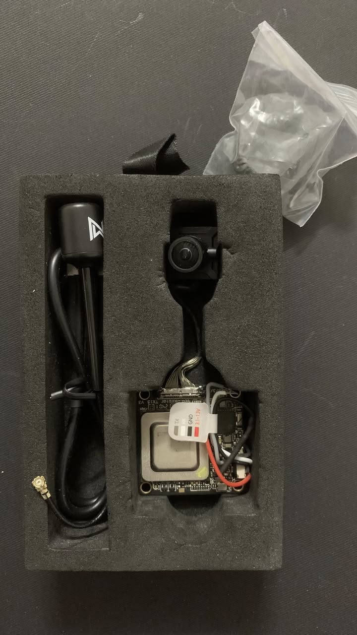 كامرة درون احترافية 
السعر و التواصل خاص واتساب فقط 

‭0773 615 2944‬
