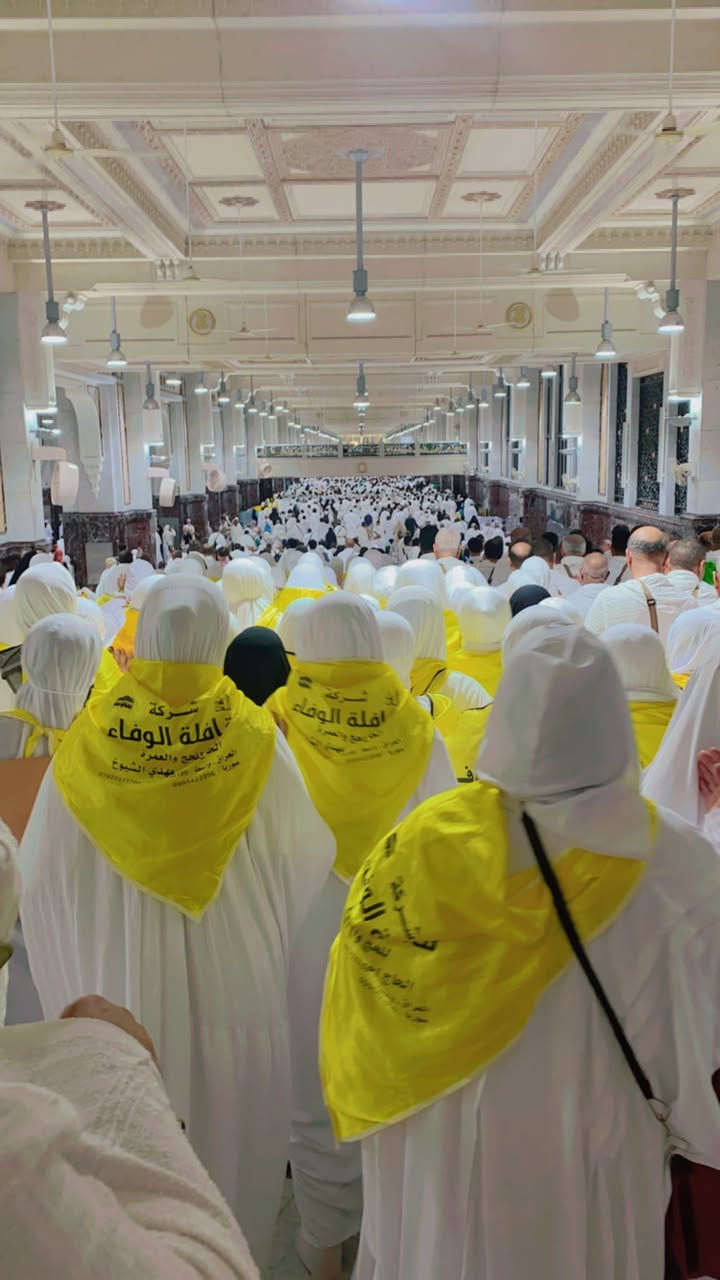 🌙 بسم الله تبدأ …  رحلتنا الإيمانية تجربة لا تُنسى ✨
✈️ عمرة رجب وشعبان
🔁 عمرتين في رحلة واحدة
📅 تاريخ الانطلاق:14 / 1 / 2026
🕋 برنامج متكامل – 10 ليالي من الراحة والطمأنينة
🕌 المدينة المنوّرة | 3 ايام روحانية 🌸
✨ برنامج خاص ومميز يشمل:
1️⃣ دخول الروضة الشريفة 🤲
2️⃣ زيارة أئمّة البقيع (ع)
3️⃣ جولات ومزارات دينية وتاريخية
4️⃣ ثلاث وجبات طعام يومياً بوفية مفتوح 🍽️
👳‍♂️ برفقة مرشد ديني متخصص:
🕋 مكة المكرّمة | 6  ايام إيمانية 🌟
✨ أجواء تعبّدية وخدمات راقية تشمل:
1️⃣ زيارة المزارات المباركة في مكة
2️⃣ ثلاث وجبات طعام يومياً بوفية مفتوح 🍽️
3️⃣ برنامج اختياري لزيارة جدة 🌊
4️⃣ جولة تسوّق مميزة إلى أشهر المولات 🛍️

💰 أسعارنا مميزة ومناسبة للجميع:
   البري 875 الف شامل جميع الخدمات
📞 للاستفسار والحجز – المقاعد محدودة:
☎️ *********** 
☎️ *********** 
✨ رافقنا لتعيش عمرة بروحانية، تنظيم، وراحة تامة 🕋
  خدمة الزوار شرف لنا 🤍
