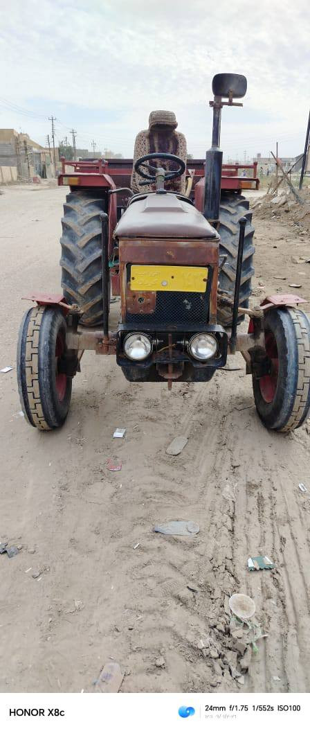 للبيع مكينه عنتر بدون عربانه
موديل 81 رقم كربلاء 
مكانها بابل القاسم 
رقم وسنويه اصولي 
تخم تاير جديد باور جديد 
مكينه مكفوله كفاله عامه 
معرفه التفاصيل اكثر الرجاء الاتصال على الرقم ***********
