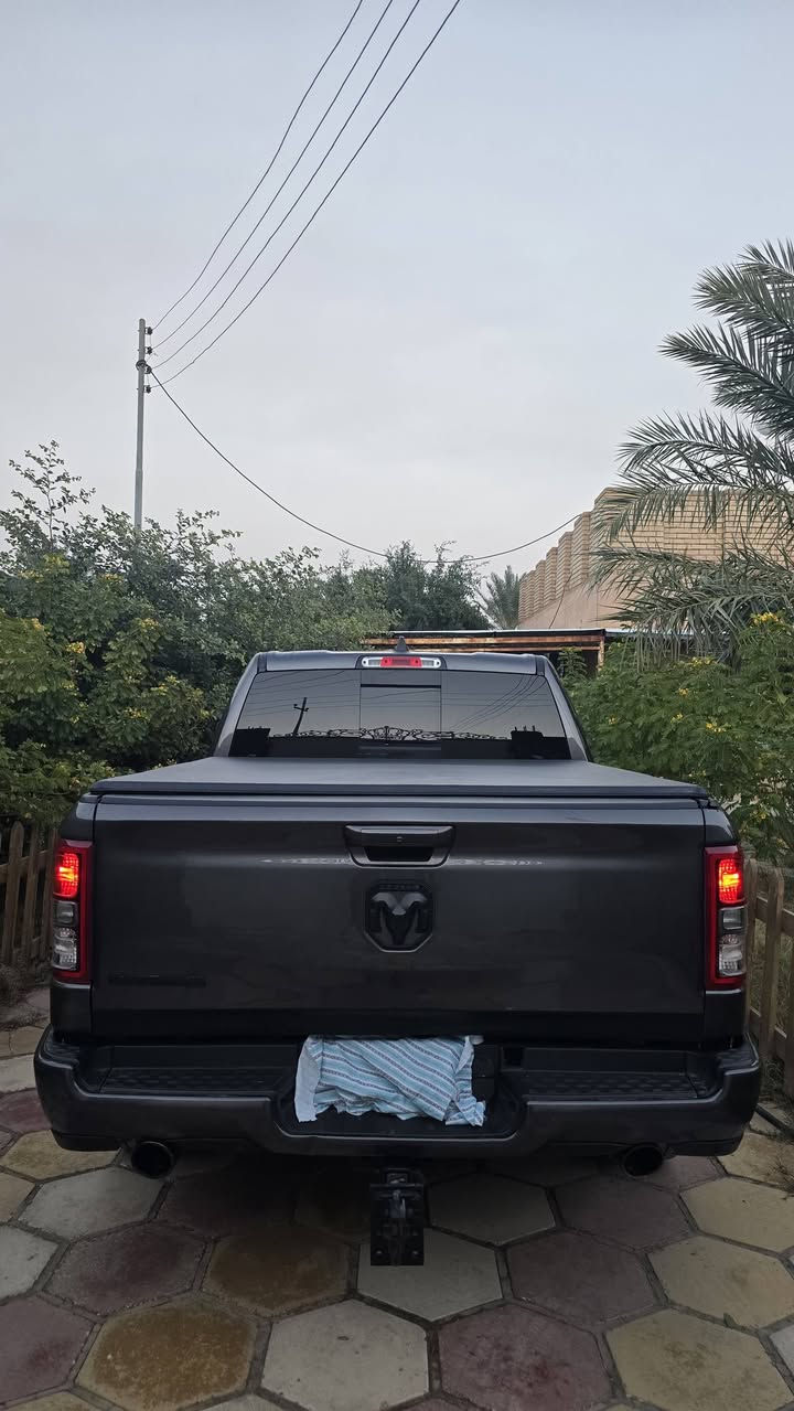 رام بك هورن موديل ٢٢ رقم اربيل ماشيه ٣٩ لون نفطي بدون ارباك السياره بالبصره بيه جاملغ وبنيد رقمي ***********
